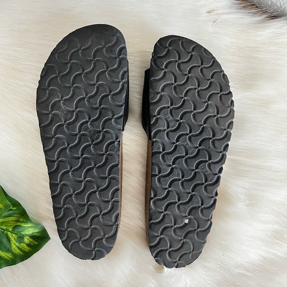 Birkenstock Madrid Black Sandals - Picture 10 of 10